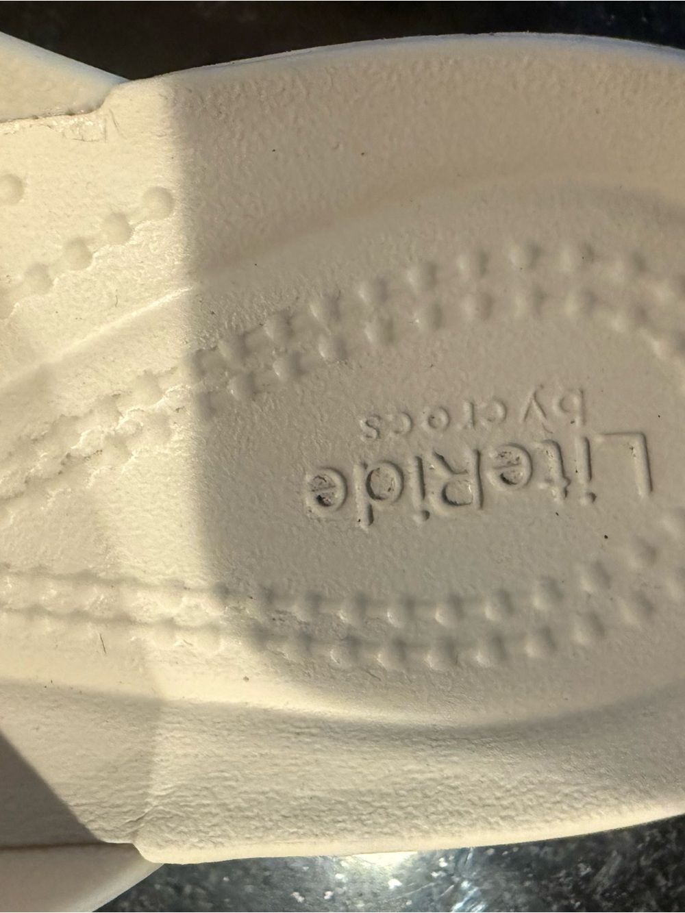 CROCS Women's Cream Double-Buckle Platform Slide Sandals - Picture 4 of 5